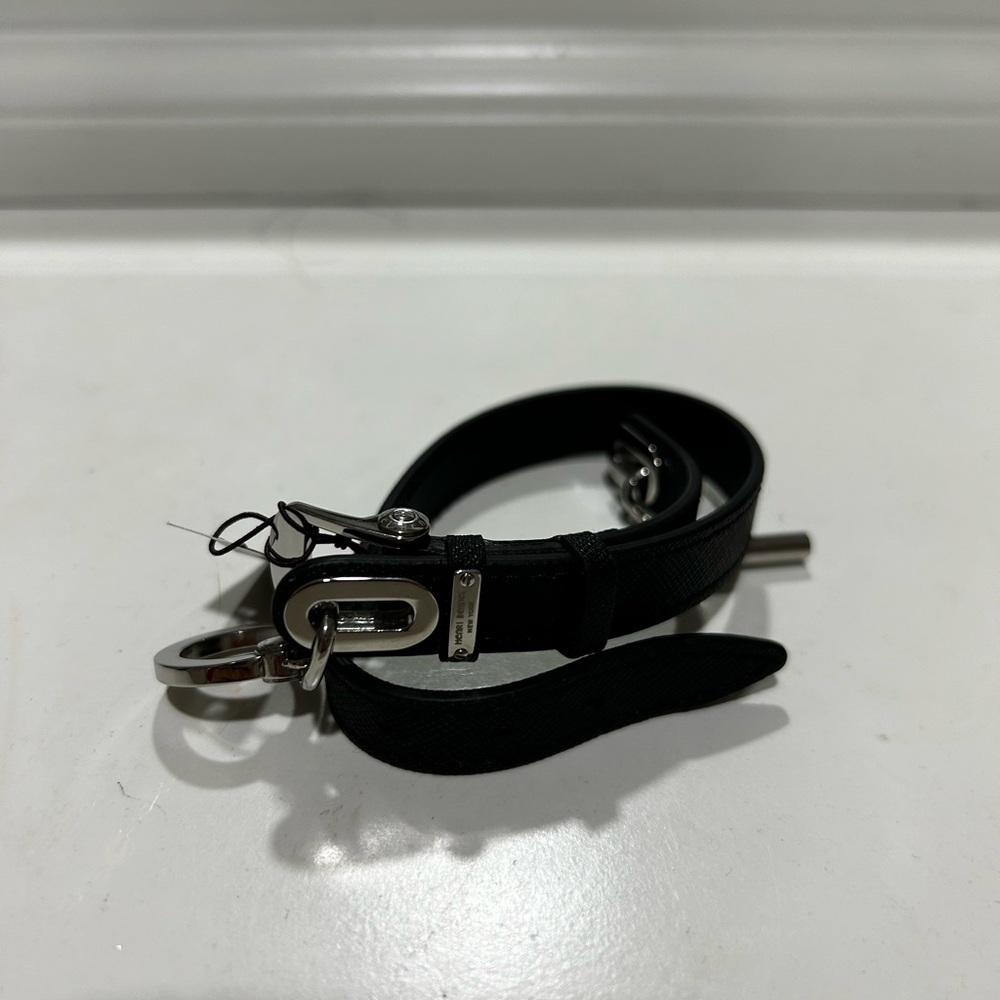 The signature wrap belt